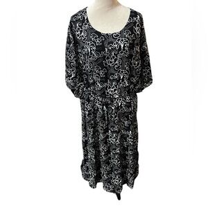 MiB Collection Plus Size 8X Floral Black Dress 100% Rayon India Made Self Ties
